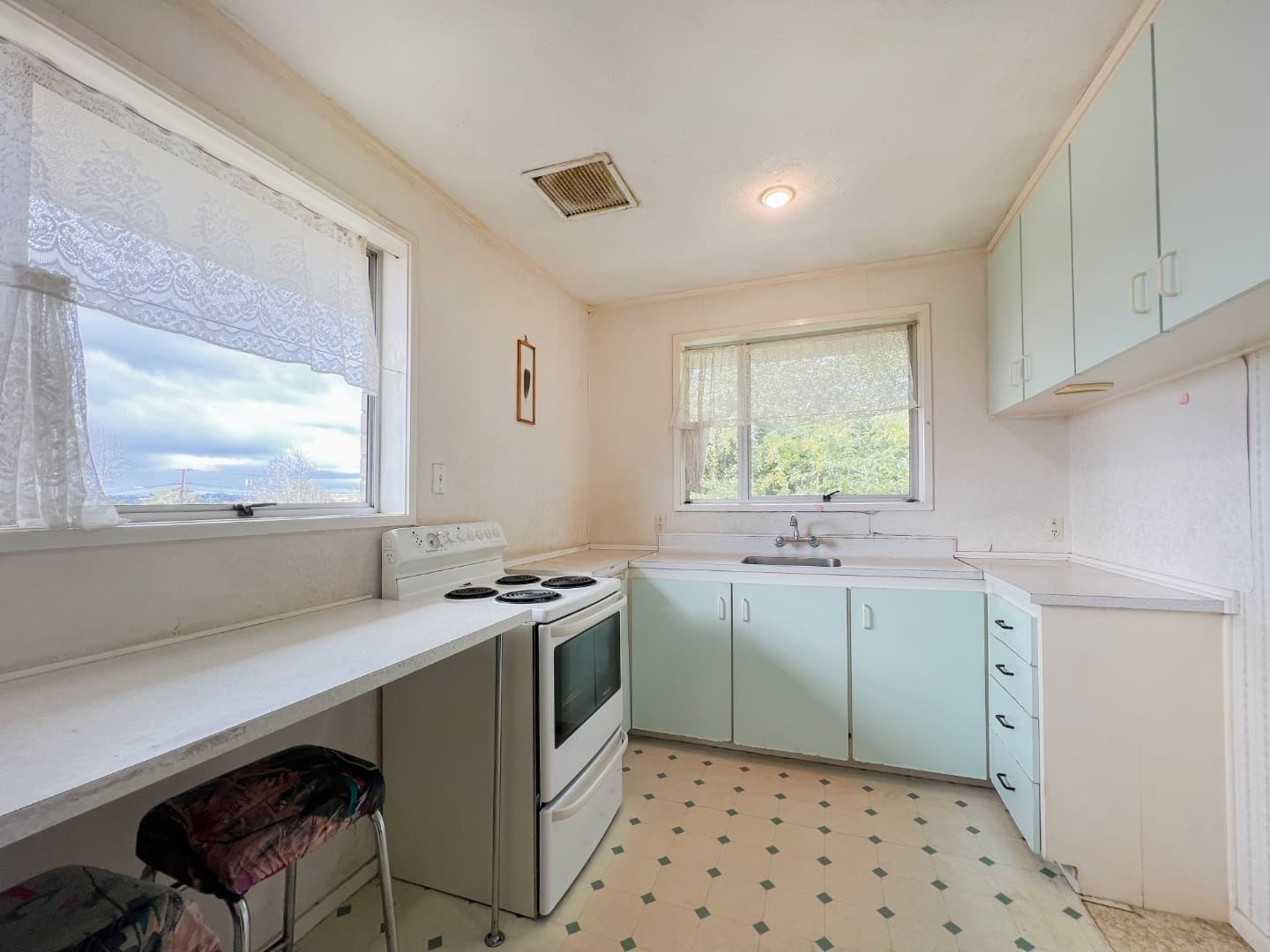 90 Titirangi Road, New Lynn, Auckland thumbnail 9