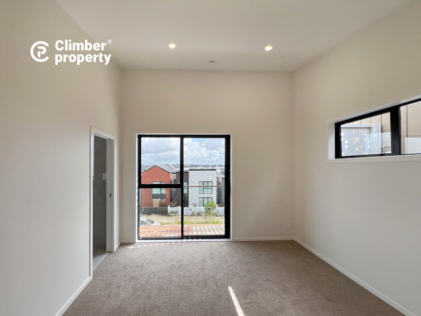 63 Joshua Carder Drive, Hobsonville thumbnail 8